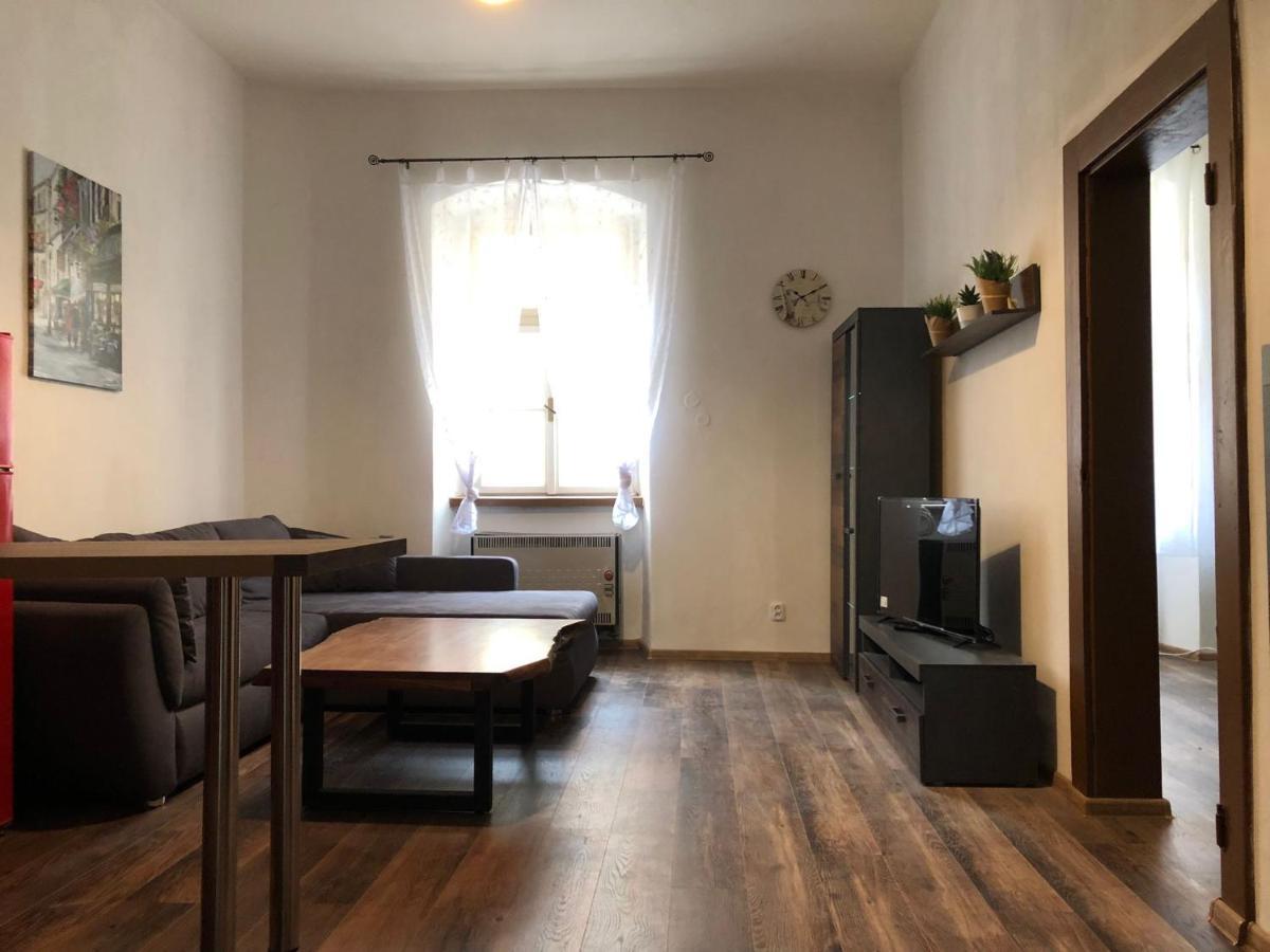 City Apartment Хеб Екстериор снимка