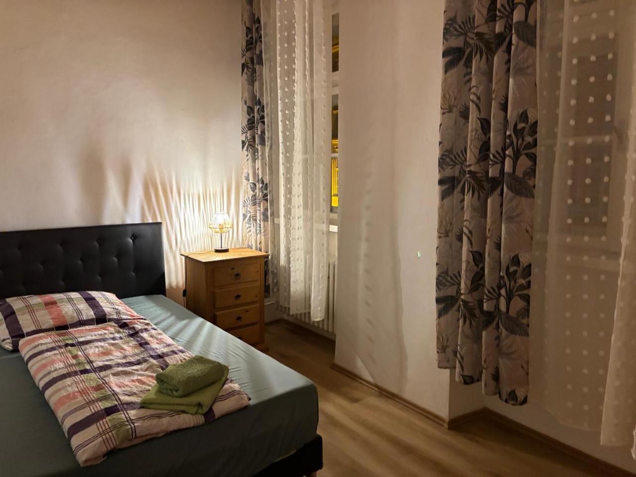City Apartment Хеб Екстериор снимка